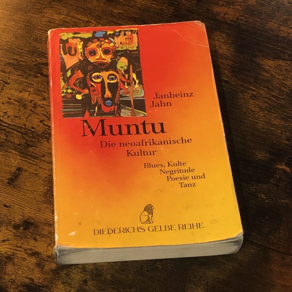 Buchcover "Muntu. Die neoafrikanische Kultur".
